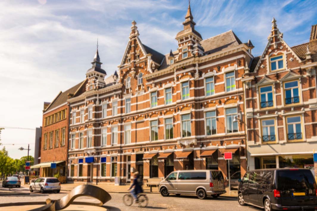 De Culturele Schatten van Breda: Aanbevelingen voor Historische Bezienswaardigheden
