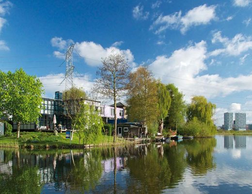 Een Dagtocht in Almere: Verkenning van Moderne Charme en Natuurlijke Schoonheid